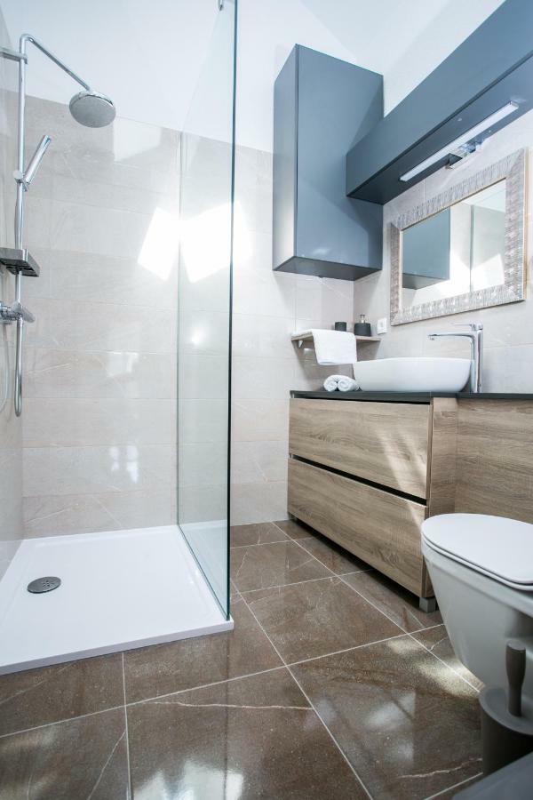 Apartamento Luxury Penthouse Queen Split Exterior foto